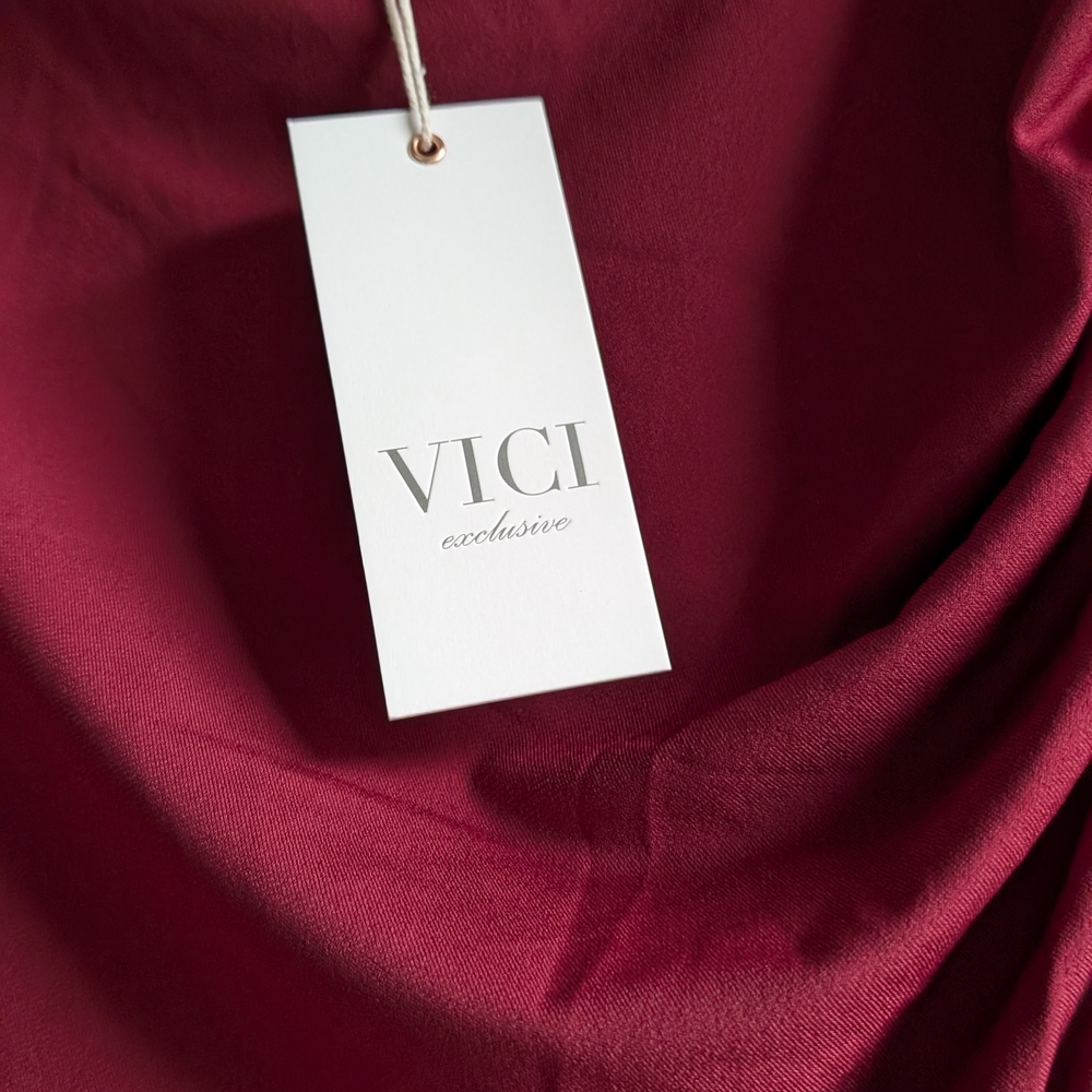 Vici Ruched Burgundy Midi Dress - Picture 5 of 11